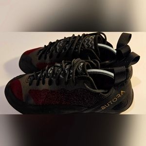 Advance Climbing shoe